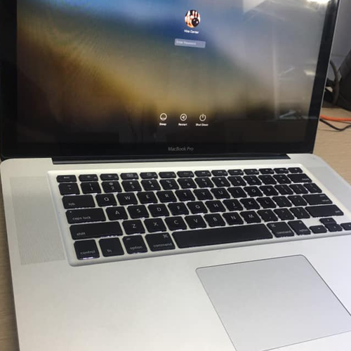 1568955648.Mac-Book-Pro-4.png